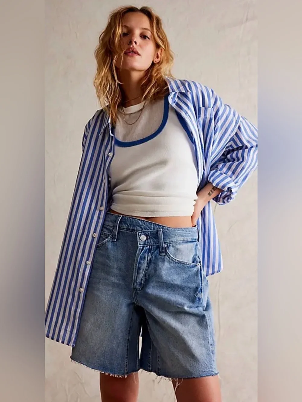 FREE PEOPLE WE THE FREE BOOMERANG HIGH RISE LONG DENIM JEAN SHORT Size 27 NEW